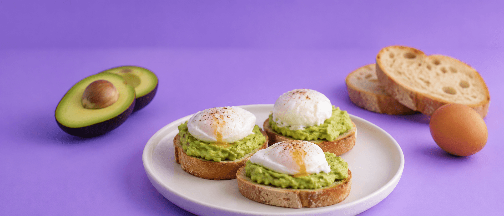 Tartines d'avocat œuf poché
